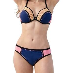 VICTORIAS SECRECT Bombshell 2 Pc Bikini 36C Large Blue Pink Crochet Molded